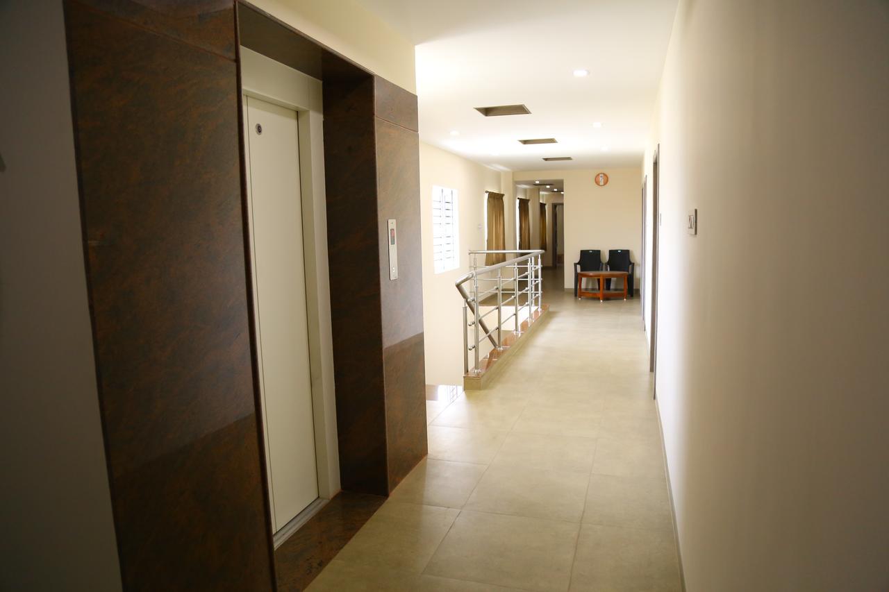 Hotel Gokulgrande Erode Extérieur photo