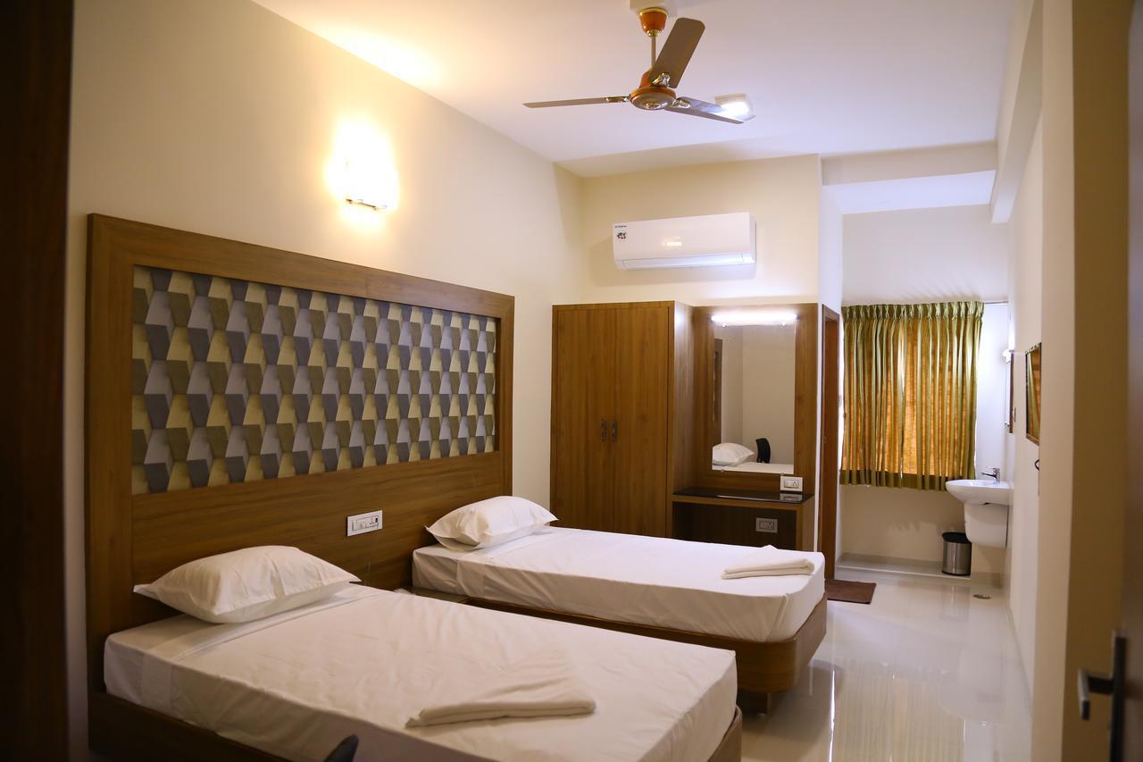 Hotel Gokulgrande Erode Extérieur photo